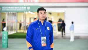 LOL赛事资讯-足球报：泰山队技战术体系已经坍塌，韩鹏重建工作任重道远