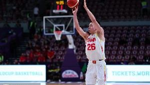 S赛官网-最佳3D！朱俊龙攻防积极无处不在 三分5中3贡献9分5板2助