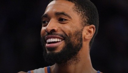 LOL赛事资讯-Shams：米卡尔-布里奇斯4年1.5亿续约尼克斯